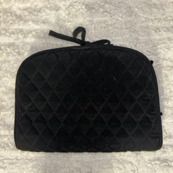 Vera Bradley hanging toiletry/makeup bag - Picture 3 of 7